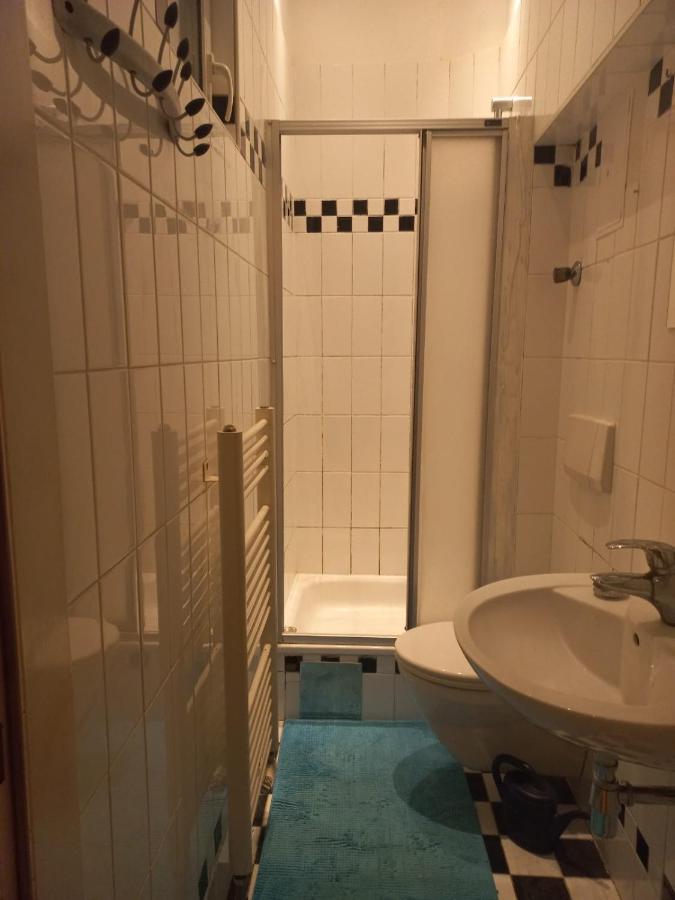 Hostel Wieden Bagian luar foto